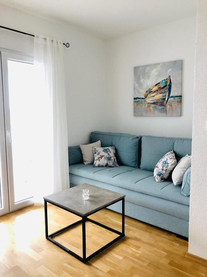 Villa Dani Sea & Pool Apartments Trogir Ngoại thất bức ảnh