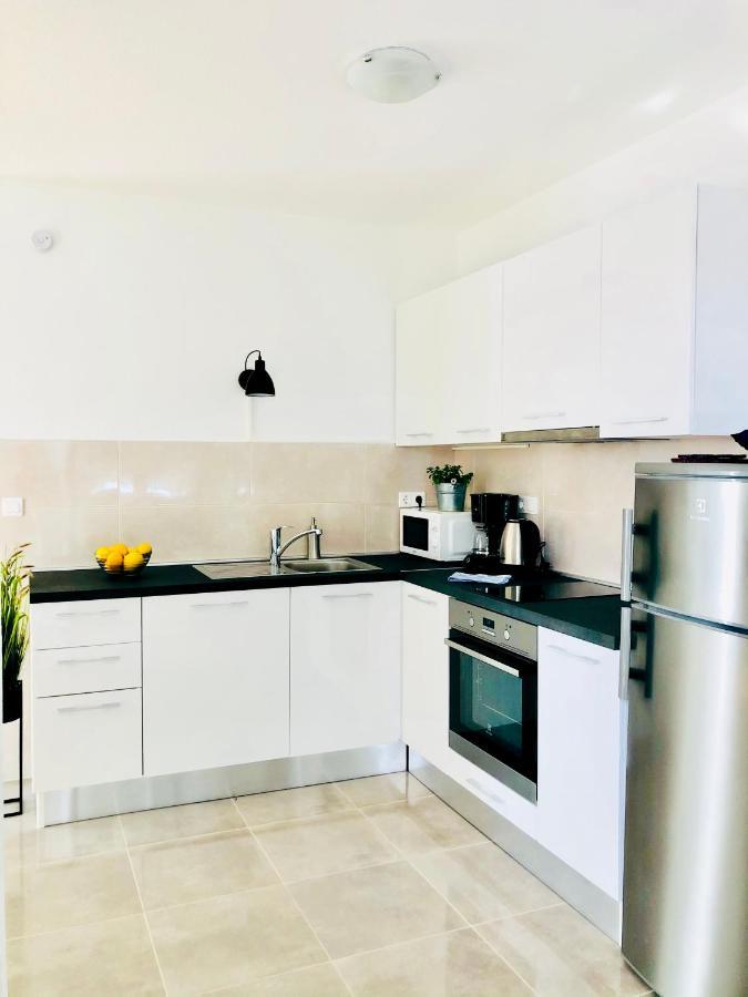 Villa Dani Sea & Pool Apartments Trogir Ngoại thất bức ảnh