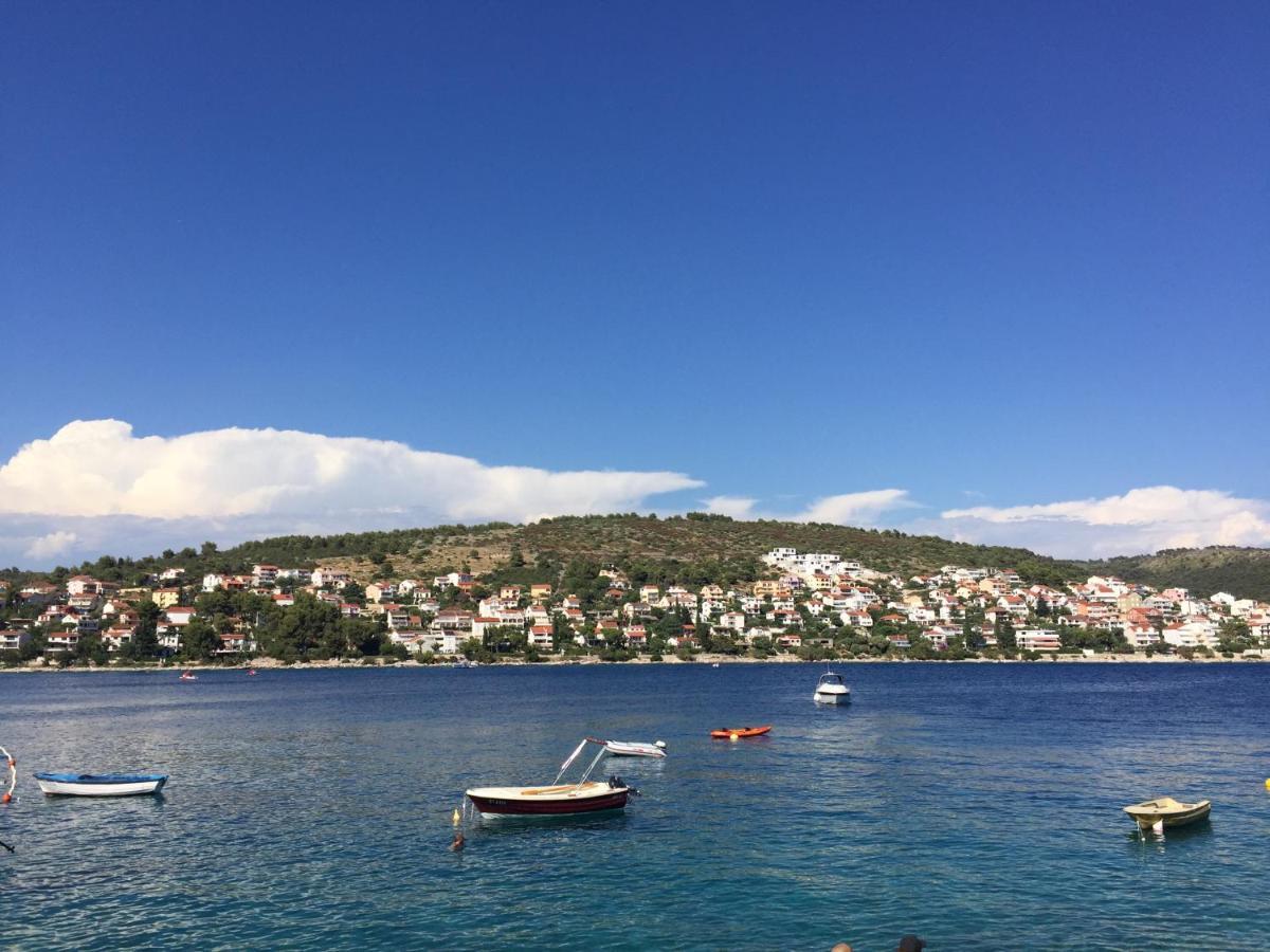 Villa Dani Sea & Pool Apartments Trogir Ngoại thất bức ảnh