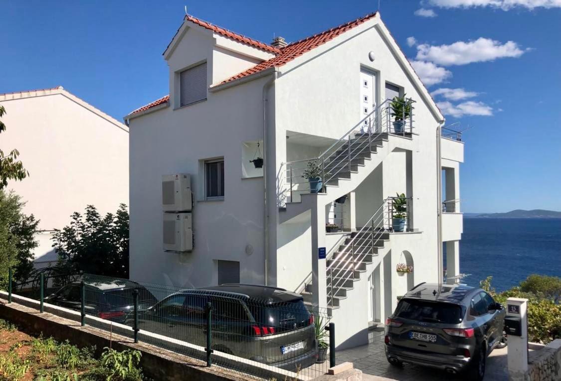 Villa Dani Sea & Pool Apartments Trogir Ngoại thất bức ảnh